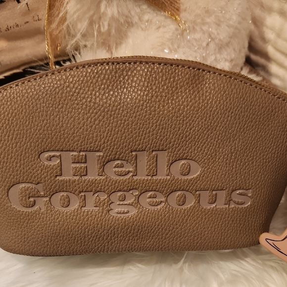 HELLO GORGEOUS VEGAN LEATHER POUCH & MARTINI PRINT BAG CHARM & COIN PURSE BUNDLE - Picture 2 of 7